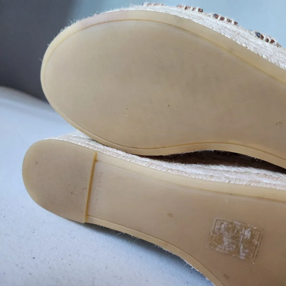 Tory Burch Wedge "EUC" - Picture 13 of 16